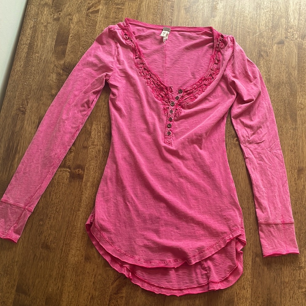 100% Cotton We The Free Pink Long Sleeve Shirt
